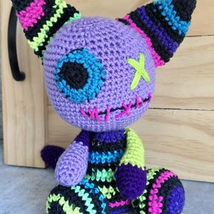 Crochet Zombie Kitty, Yellow Black Crochet Cat Plushie, Spooky Halloween Crochet Kitten, Handmade OOAK Halloween Plushie, Scary Zombie Cat