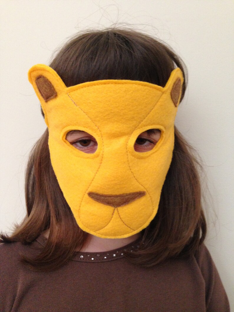 Child's Felt Lioness Mask, lioness costume, lion cub, halloween costume, school play image 2