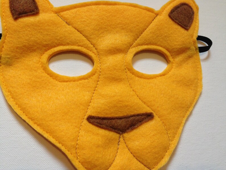 Child's Felt Lioness Mask, lioness costume, lion cub, halloween costume, school play image 5