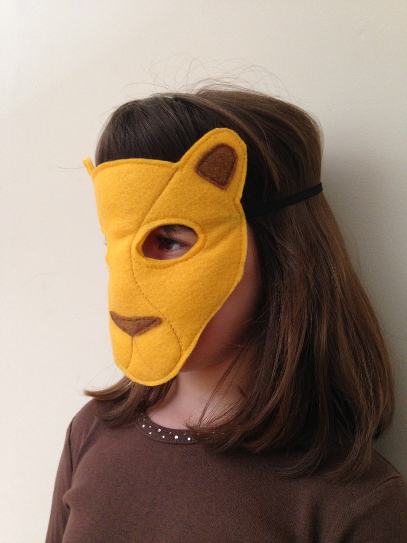 Child's Felt Lioness Mask, lioness costume, lion cub, halloween costume, school play image 3