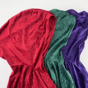 Child&#39;s Velvet Hooded Cape: Witch, Elf, Superhero Costume