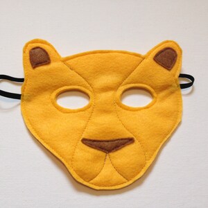 Child's Felt Lioness Mask, lioness costume, lion cub, halloween costume, school play image 4
