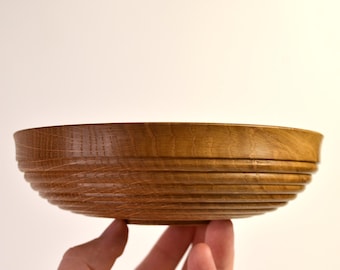Hand-Turned Oak Wood Bowl: Carved Wooden Salad Bowl, Kitchen Decor