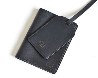 Graviertes Leder Reise-Geschenk-Set: Individueller Pass & Gepäckanhänger