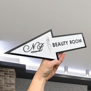 Custom 3d arrow pointing yard sign Street real estate arrow sign. Custom text arrow, Directional sign