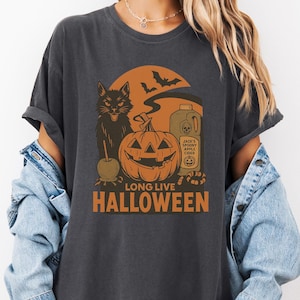 Comfort Colors® Retro Halloween Shirt, Long Live Halloween,Vintage Halloween Shirt,Retro Halloween, Fall Apparel,Spooky Season Pumpkin Shirt