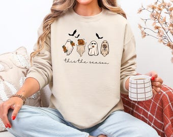 Sudadera retro de Halloween, "Es la época", estética vintage de Halloween, camiseta de Halloween para mujer, sudadera extragrande con fantasma de calabaza.