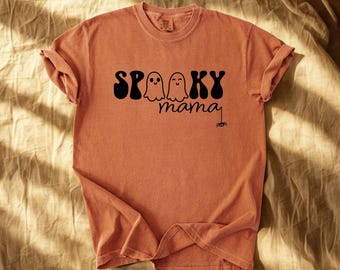 Comfort Colors® Spooky Mama Shirt, Halloween Mom Ghost Tee, Cute Fall Shirt for Moms, Spooky Season Mama Top, Ghost Mom T-Shirt