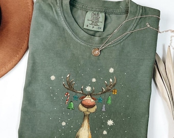 Maglietta con renna vintage Comfort Colors®, maglietta natalizia carina, maglietta con renna retrò, maglietta di buon Natale, maglietta con renna natalizia