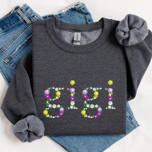 Embroidered Floral Mama Sweatshirt, Custom Mama And Mimi Sweatshirt, Nana, Gigi, Grandma Floral Shirt,  Gift For Mama, Mother's day Gift