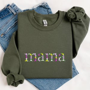 Custom Mama Embroidered Floral Sweatshirt, Custom Mimi Sweatshirt, Nana, Gigi, Grandma Floral Shirt,  Gift For Mama, Mother's day Gift