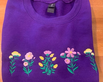 Embroidered Wildflower Sweatshirt, Flower Crewneck Sweatshirt, Floral Sweatshirt For Women, Flower Lover Sweatshirt, Flowers Hoodie