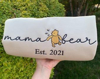 Custom Mama Papa Est EMBROIDERED Winnie Pooh Sweatshirt, Custom Embroidered Pregnancy Announcement Dad and Mom Sweatshirts Daddy Mommy to be