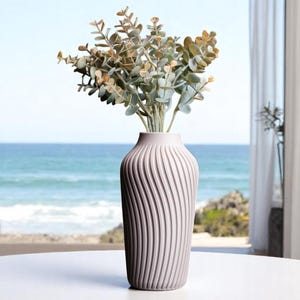 3D Printed Vase: Modern Ripple Design, Minimalist Home Decor