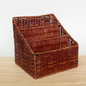 Vtg Wicker Desk Organizer 3 Slot Rattan Storage Caddy Rustic Office Decor Cottagecore Mail Holder Boho Organizer Basket Natural Desktop Tray