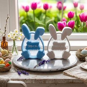 Magische Osterdeko "Happy Easter" | Schwebende Schrift im Hasen-Design | 3D Druck String-Art | Osternest Highlight | Nachhaltiges PLA