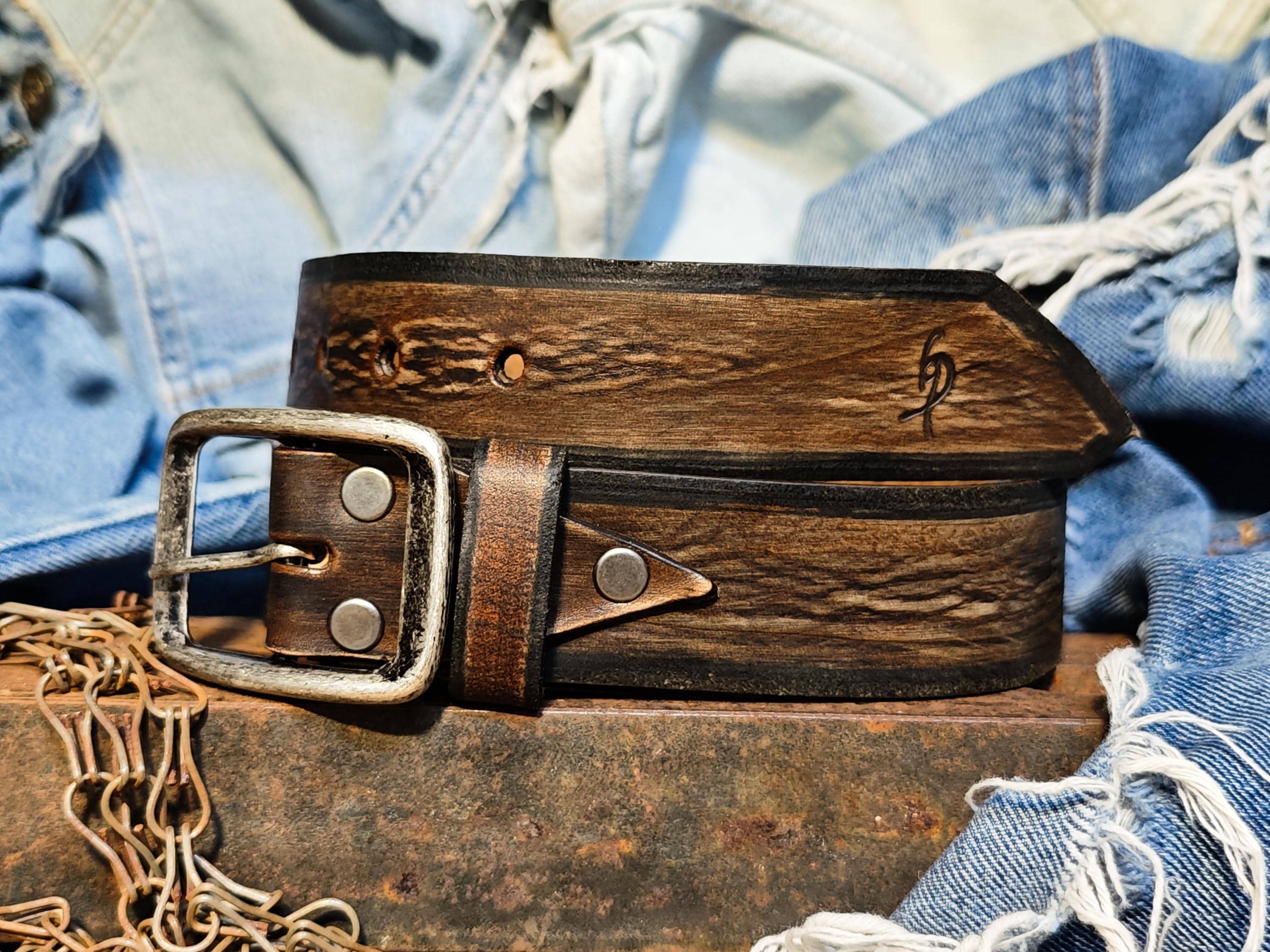 Handcrafted Dark Brown Leather Belt – Square Silver Buckle  display picture 3