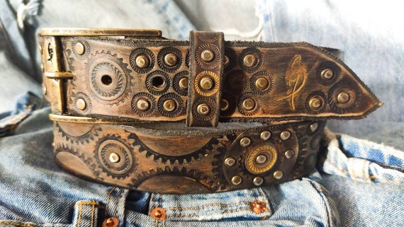 Handmade Steampunk Leather Belt – Gear Accents, Biker Style  display picture 2