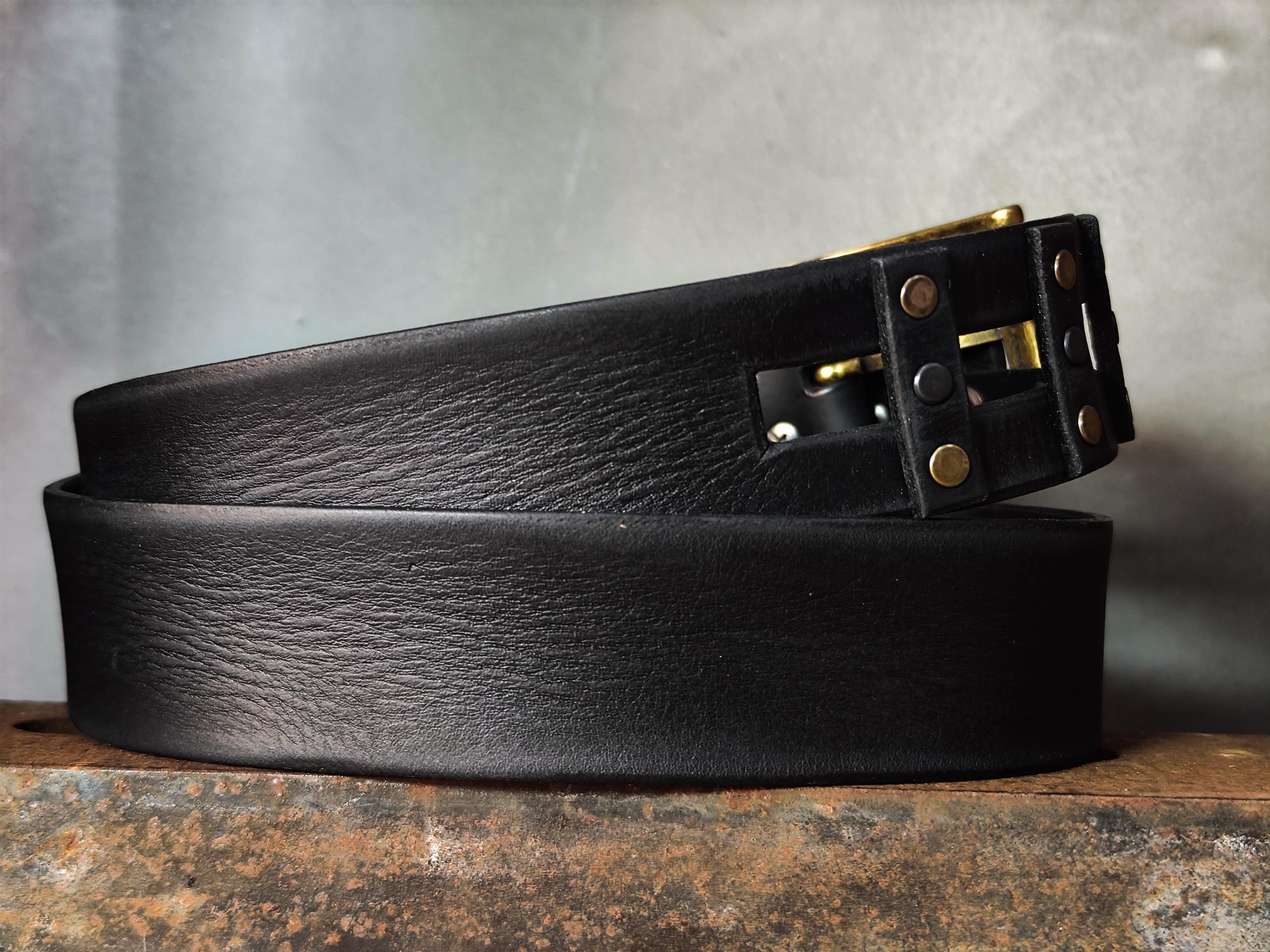 Handmade Black Leather Studded Belt – Full Grain Rivet  display picture 3