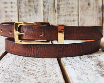 Classic Casual Narrow Brown Leather Belt with Gold Buckle for Everyday Wear - Perfect with Jeans