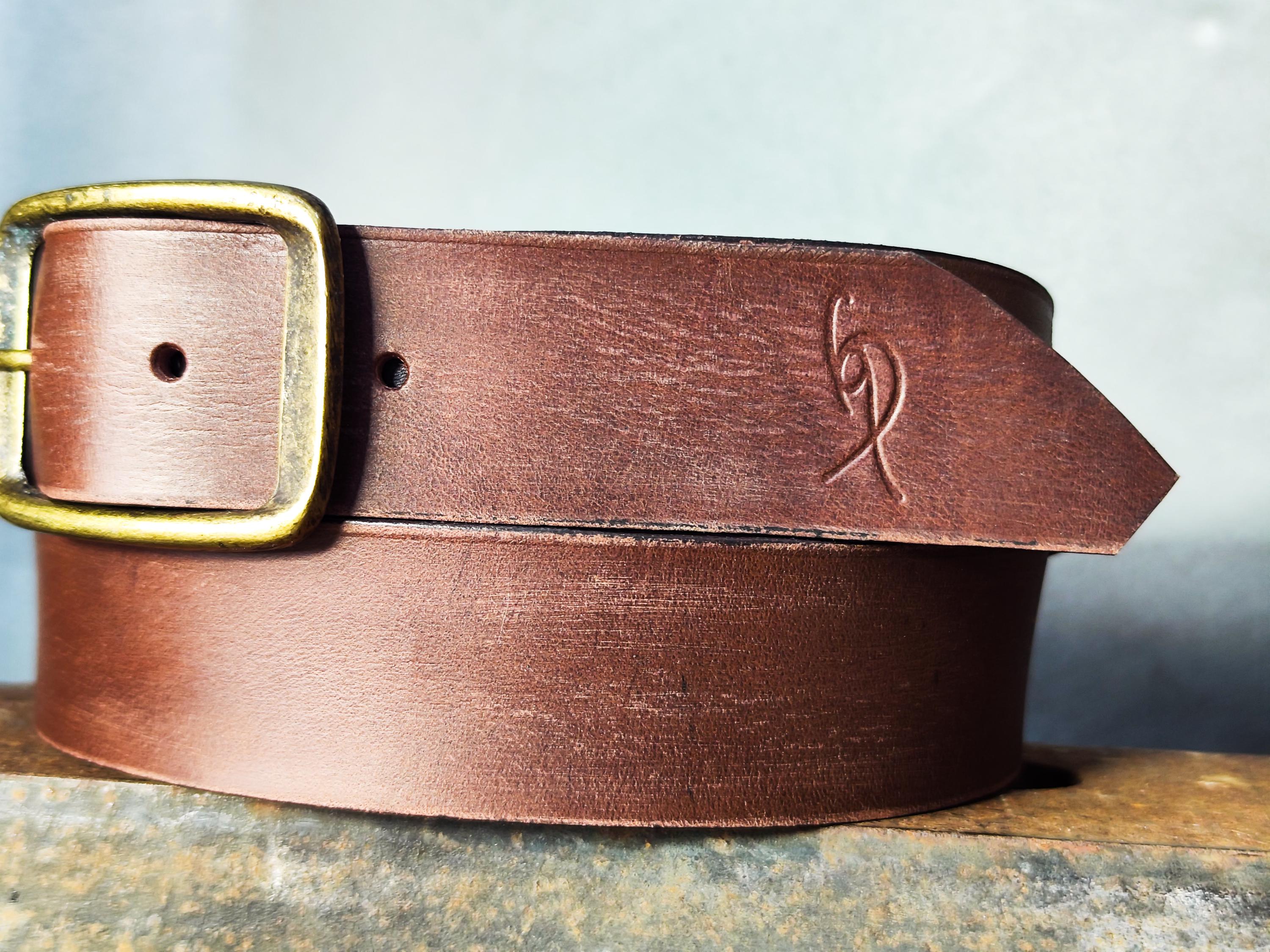 New Rare & Unique Women\'s Very Fancy Accented Belt With Brass Accents Accent Solid Brass Leather Belt | Aritzia US main image 4