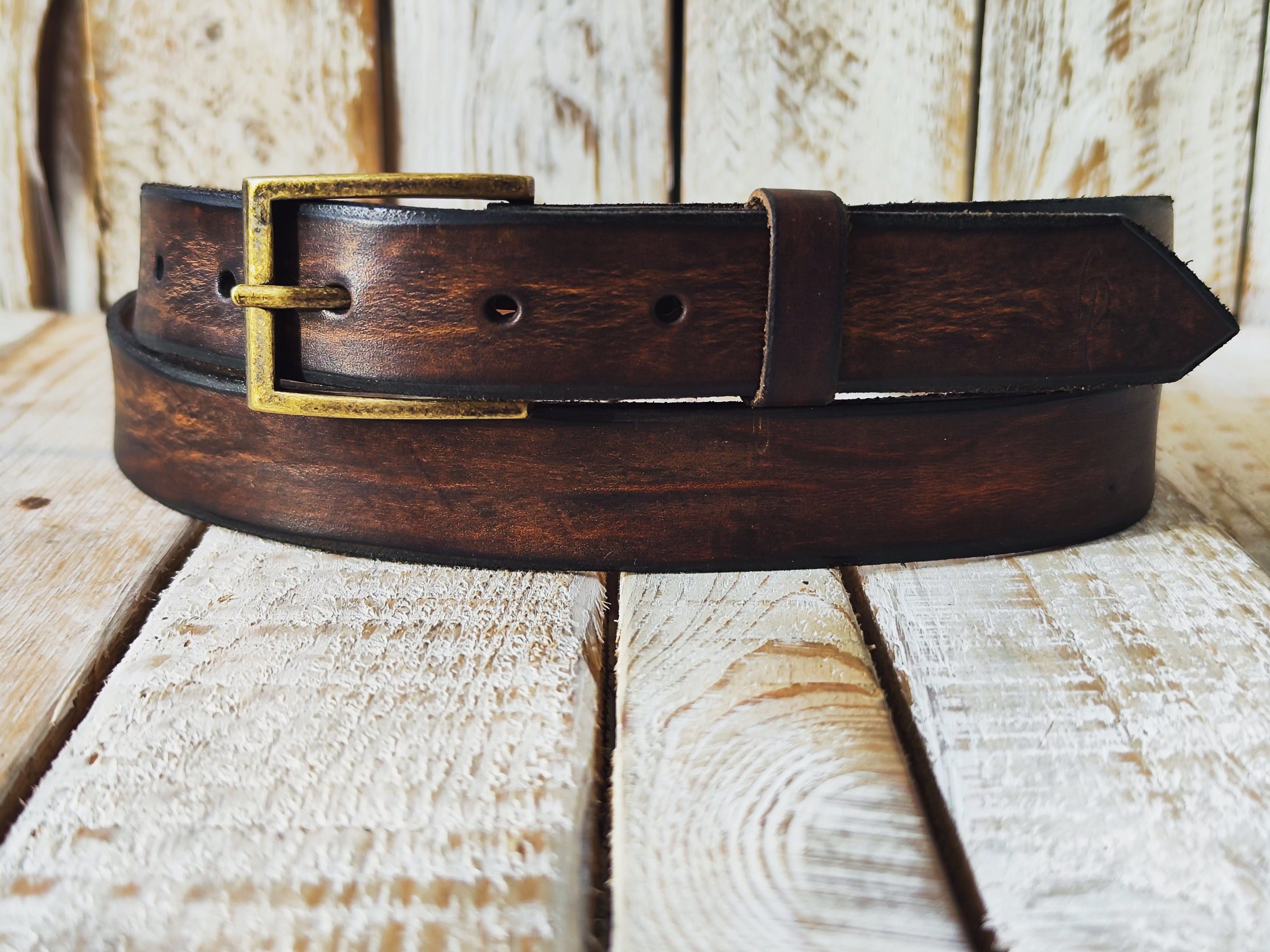 Genuine brown leather belt. Unisex belt. Bronze buckle & bronze studs. Size L. Buy Brown Leather Western Belt | Bronze Buckle | Capo Pelle main image 4
