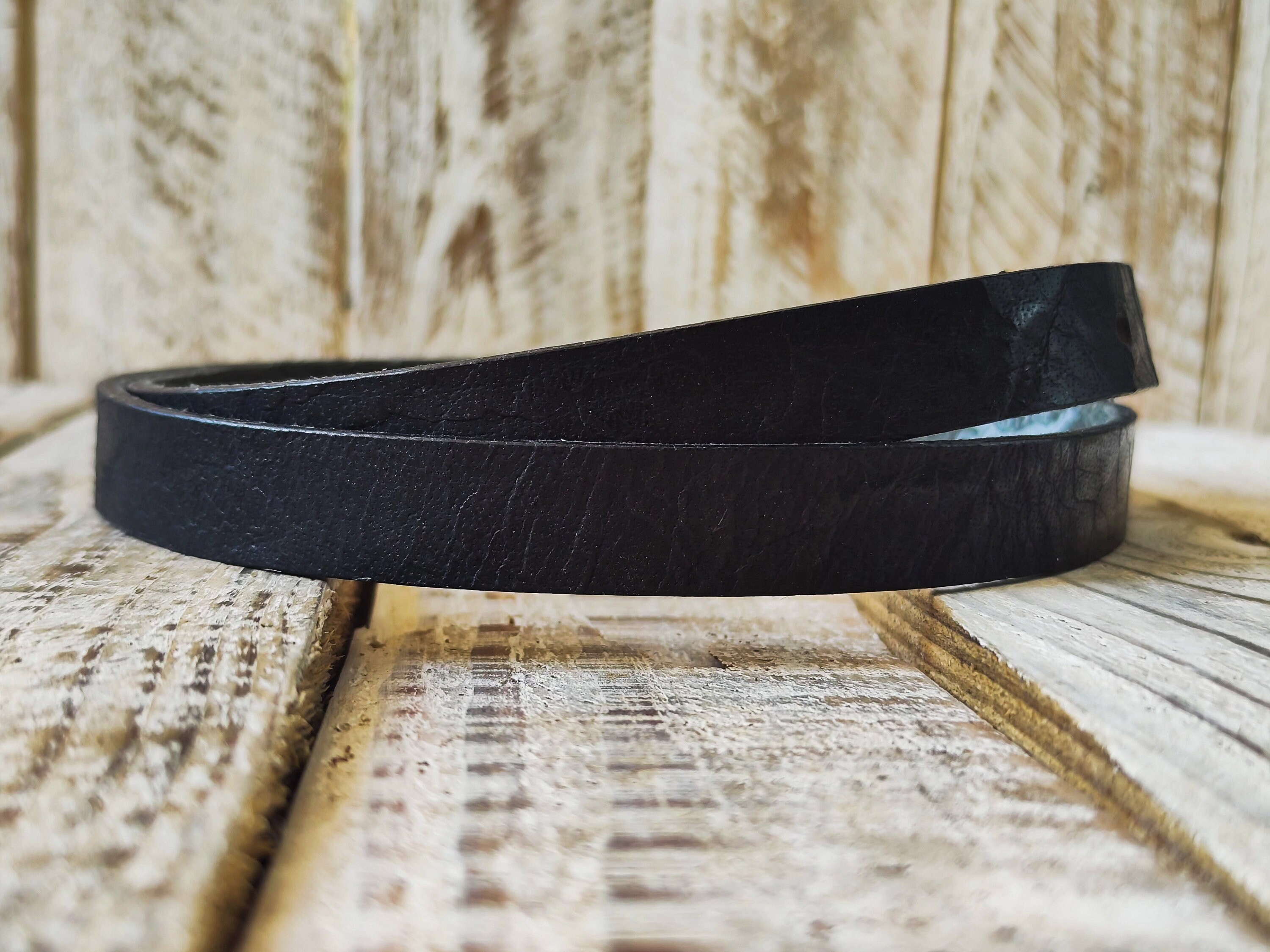 Minimalist Black Leather Belt With Silver Buckle for Men - Etsy