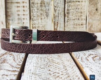 Classic Casual Narrow Brown Leather Belt with Silver Buckle for Everyday Wear - Perfect with Jeans