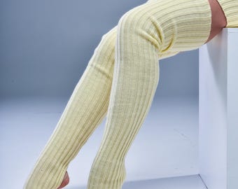Acquista Scaldamuscoli lavorati a maglia per cosce da donna, calzini da yoga, copristivali, leggings, calzini morbidi per stivali in Italia a partire da 3.91