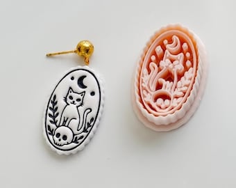 Moon Cat Charm Cutter: Crescent Feline Cameo Design for Polymer Clay