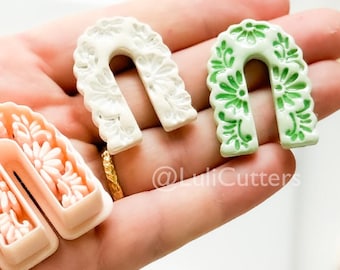 Arco Florale Clay Cutter: Floral Arch Shape for Polymer Clay