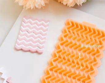 Zig Zag Clay Cutter: Wavy Edge for Polymer Clay Jewelry