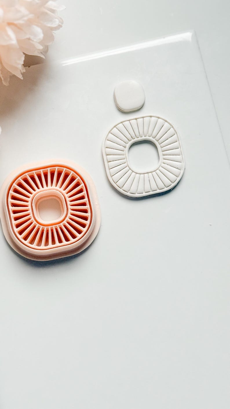 Radiating Object Sunray Square Clay Cutter: Radiating Line Detail for Earrings - Etsy UK