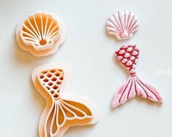 Zeemeerminstaart en schelpkleiuitstekerset oceaanthema met opdrukken voor polymeerklei-sieraden