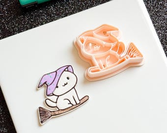 Witch Cat Polymer Clay Cutter: Kawaii Halloween Earrings, 33mm
