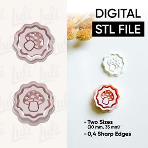 Op de afbeelding: Digitale STL-bestand voor een paddenstoelvormige koekjesuitsteker. Het ontwerp heeft twee maten, 30 mm en 35 mm, met 0,4 scherpe randen. De afbeelding toont de uitsteker in verschillende kleuren en hoeken, met de tekst "DIGITAL STL FILE".