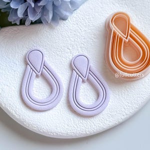 Layered Drop Clay Earring Cutter – One-Piece Cutter with Built-In Teardrop Topper