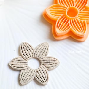 Textured Flower Cutter – Polymer Clay Imprint Earring Cutter