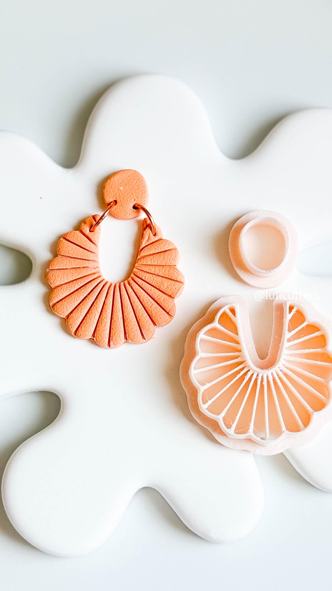 Fan As Ruffles Ruffle Fan Clay Cutter Set 2-piece Earring Cutter With Radiating ...