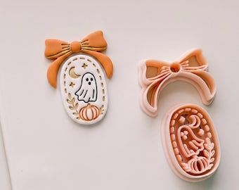 Moonlit Boo Cutter: Bow Framed Ghost Cameo for Polymer Clay