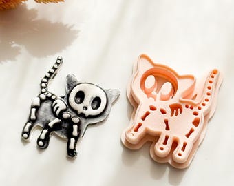 Skelly Cat Clay Cutter – Cute Halloween Skeleton Kitty Mold for Polymer Earrings or Pins (Approx. 42 mm) 00825