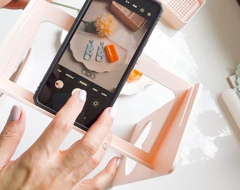 Soporte ajustable para teléfono: la alternativa al trípode de filmación del creador