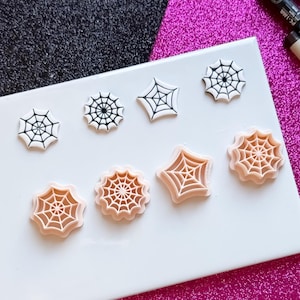 Spider Web Clay Cutter – Halloween Earring Cutter in 6 Sizes (20–45 mm), 4 Web Designs for Spooky Jewelry Making 00843