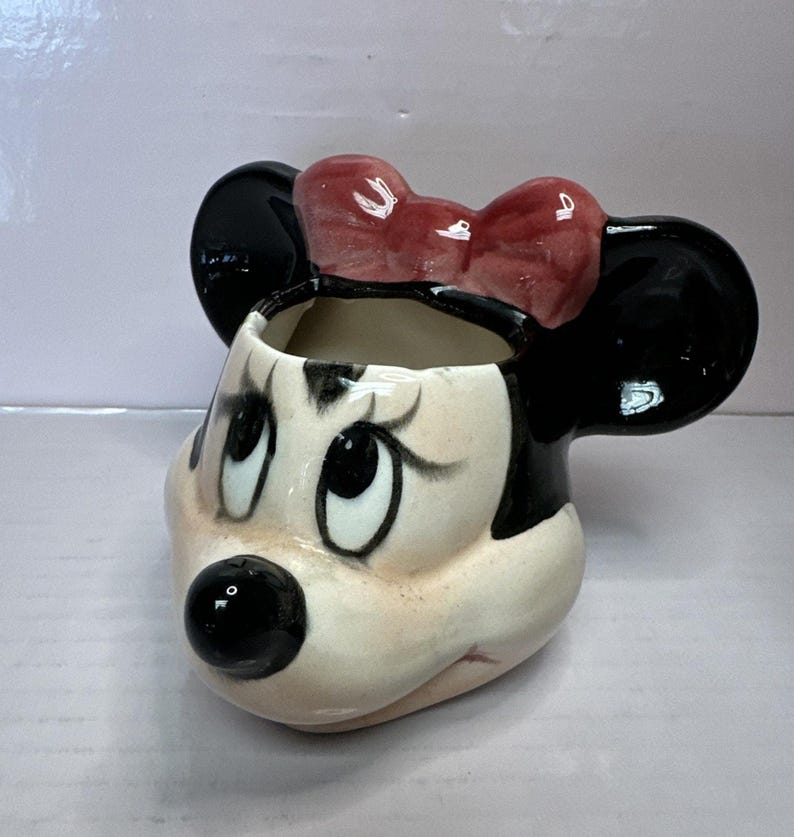 RARE Vintage Walt Disney Mug Minnie Mouse mug No Dots On Bow afbeelding 1