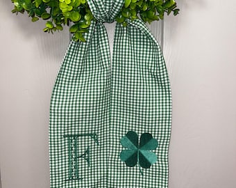 Gingham Personalized Wreath Sash with Shamrock