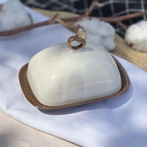 Handmade Ceramic Butter Dish 6.1x6.1x4.3x3.5 in, 485g - Unique Rustic Farmhouse Kitchen Decor, Artisan Pottery Gift Idea