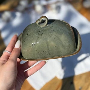 Handmade Ceramic Butter Dish with Lid | Rustic Pottery Butter Keeper 15.5 cm | Farmhouse Kitchen Decor | Ukrainian Stoneware
