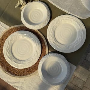 Handmade Ceramic Plate Set “Coral” – Dinner Plate 26 cm & Serving Bowl 450 ml – Minimalist Cappuccino Tableware - Ceramic Git Set