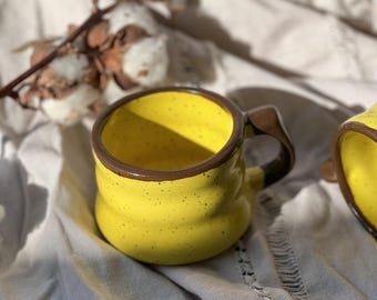 Taza de café de cerámica hecha a mano / Taza de cerámica rústica artesanal / Regalo único de vajilla esmaltada para amantes del café y el té
