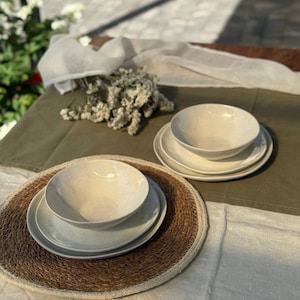 Minimalist Plate Set – 24 cm & 21 cm Plates + 550 ml Dinner Plate – Stylish Everyday Tableware – Perfect Gift - Table Plates - Ceramic